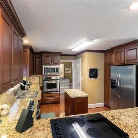Southern Home And Fishing Lake. Gainesville Extérieur photo