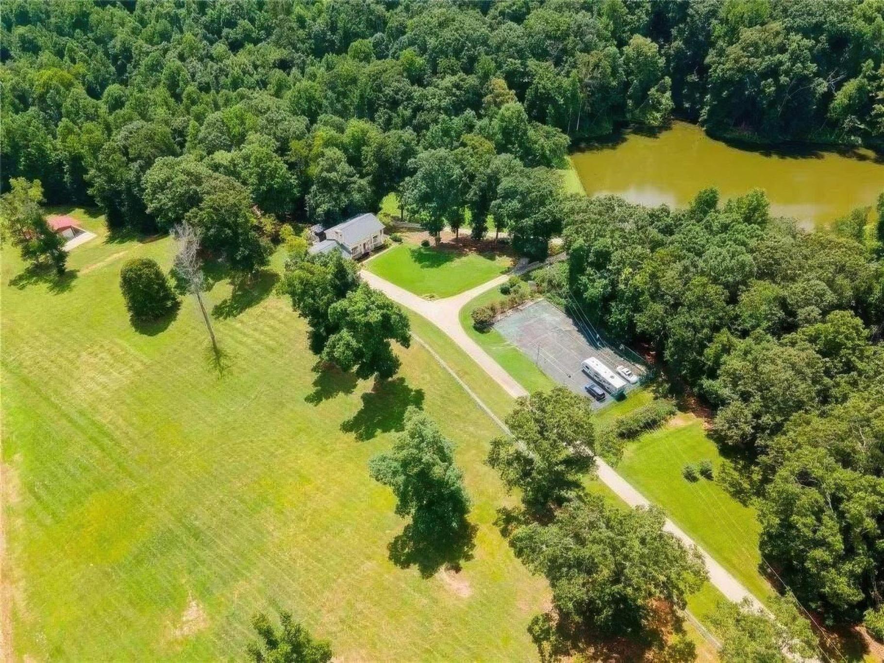 Southern Home And Fishing Lake. Gainesville Extérieur photo